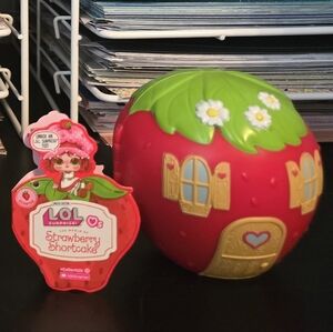 LOL Surprise Strawberry Shortcake House HUCKLEBERRY PIE